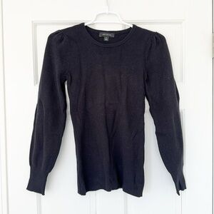ANN TAYLOR ribbed knit sweater size XS black puff shoulder longsleeve
